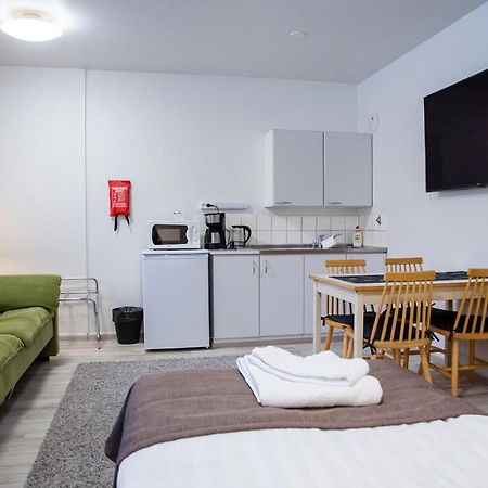 Gasthaus Lohja Bed & Breakfast ภายนอก รูปภาพ
