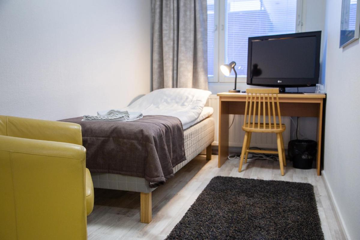 Gasthaus Lohja Bed & Breakfast ภายนอก รูปภาพ