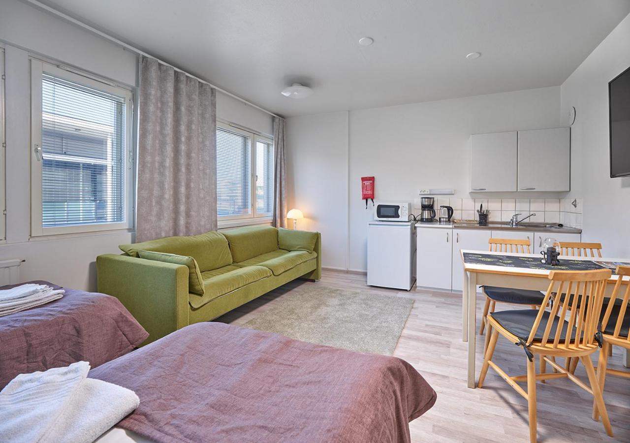 Gasthaus Lohja Bed & Breakfast ภายนอก รูปภาพ