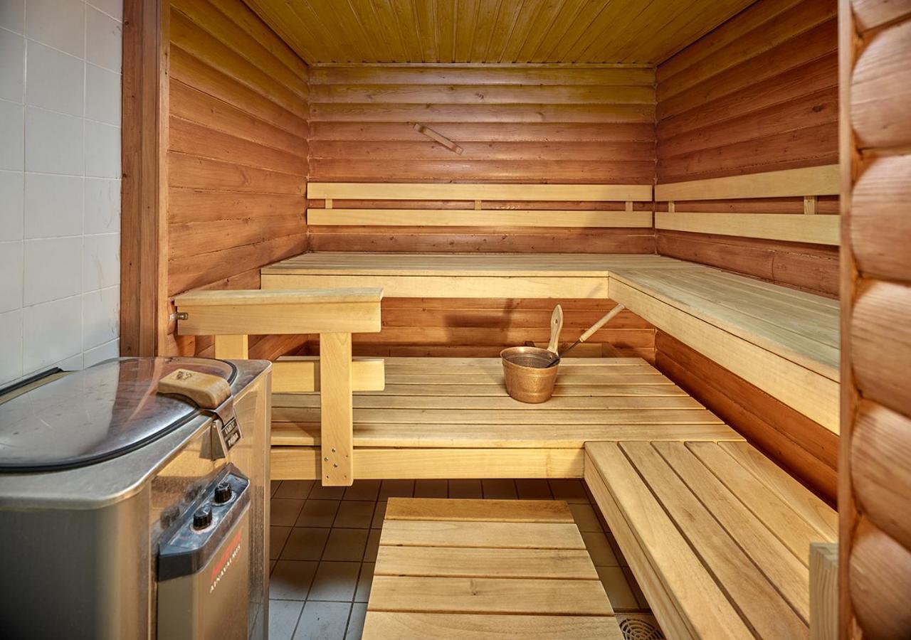 Gasthaus Lohja Bed & Breakfast ภายนอก รูปภาพ