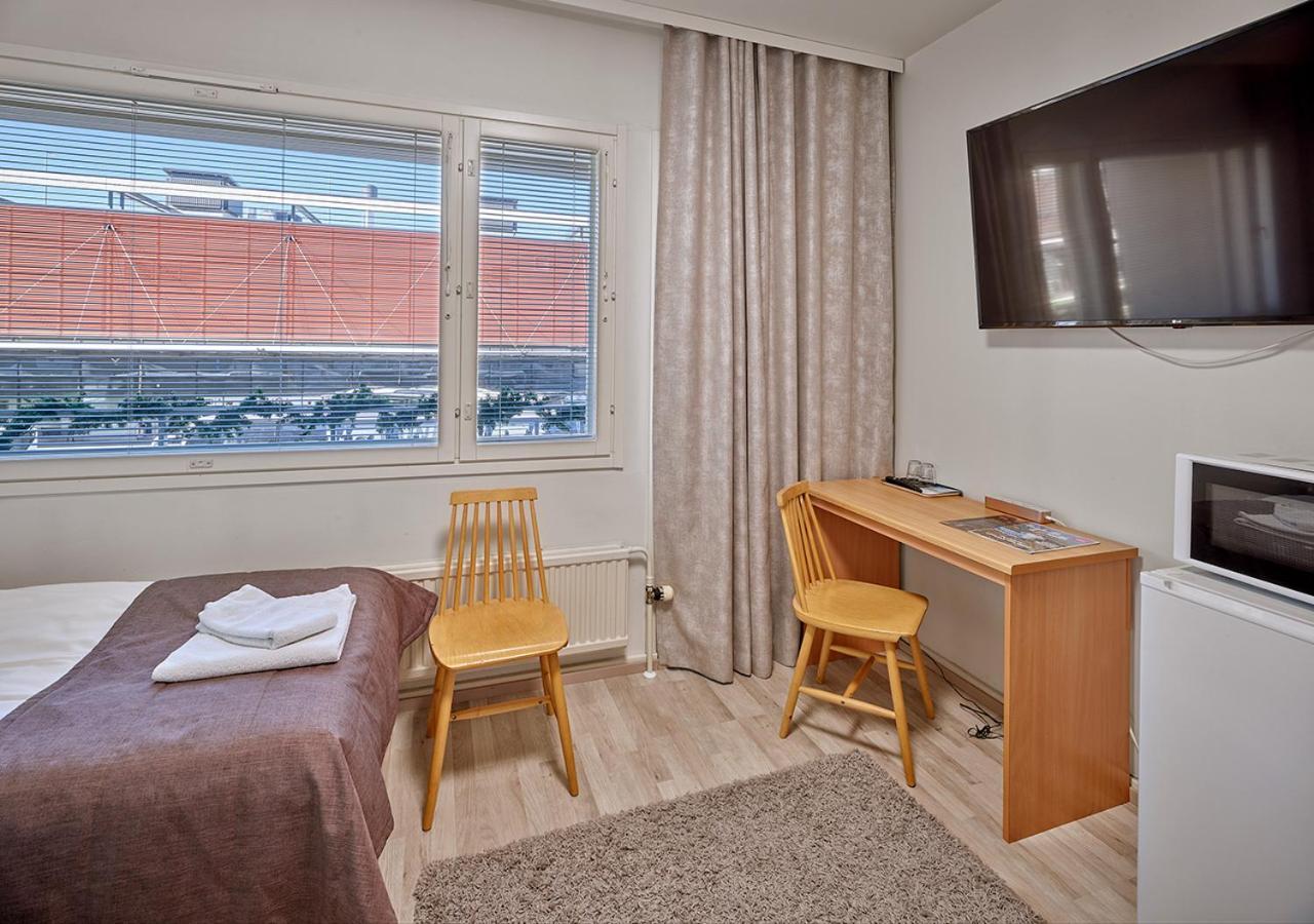 Gasthaus Lohja Bed & Breakfast ภายนอก รูปภาพ